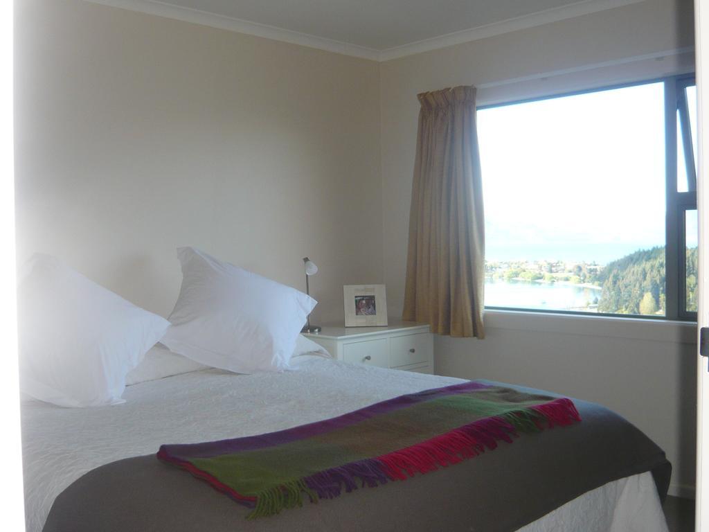 The B & B On The Hill Queenstown Bagian luar foto