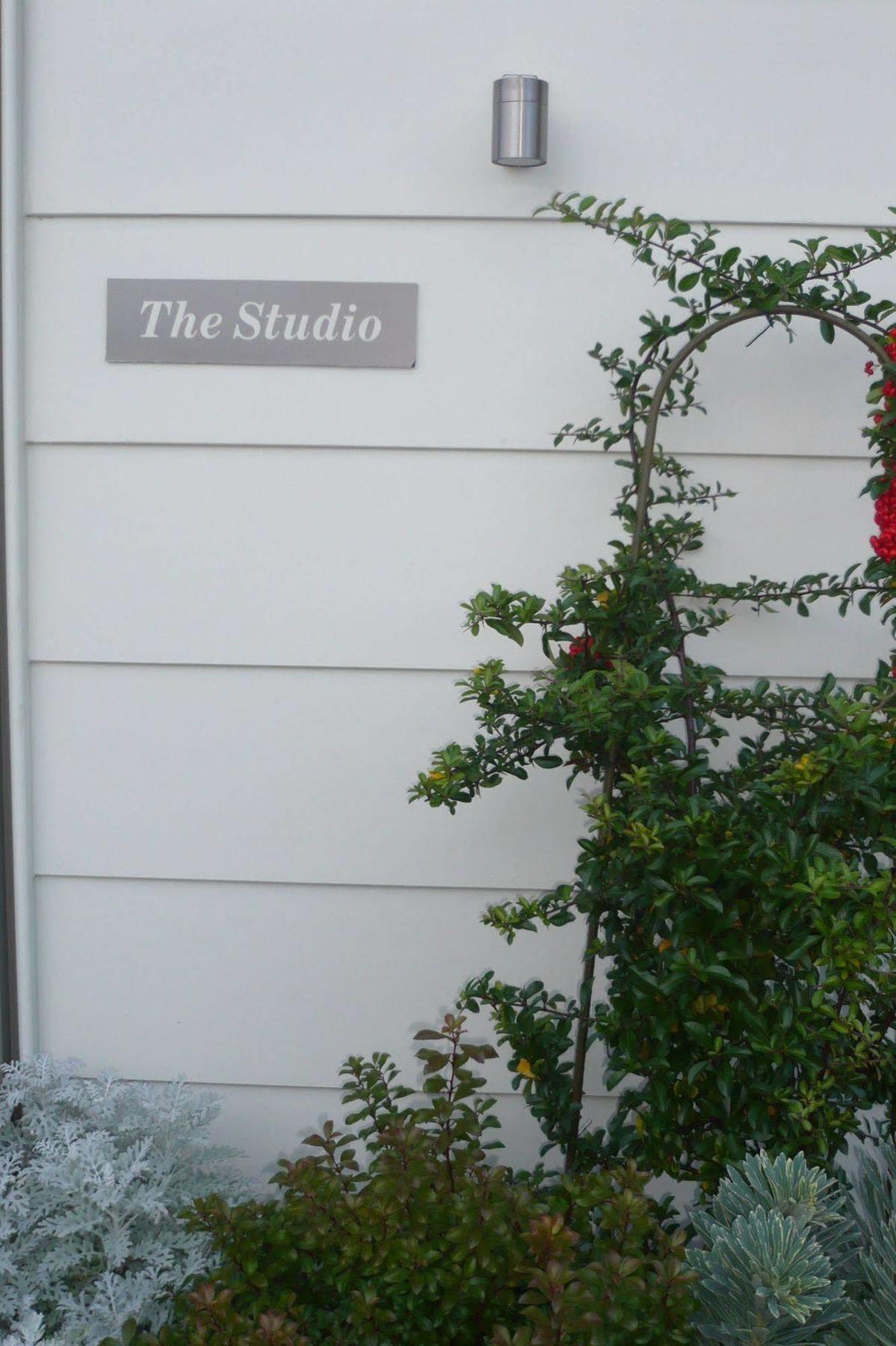The B & B On The Hill Queenstown Bagian luar foto